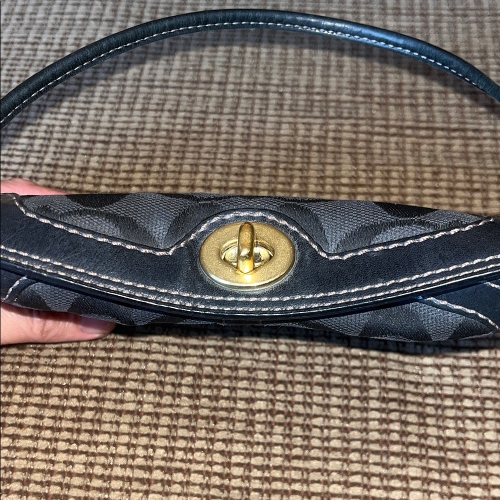 Vintage Black Coach Mini Turnlock Bag Canvas and leather with gold detail - Picture 8 of 16